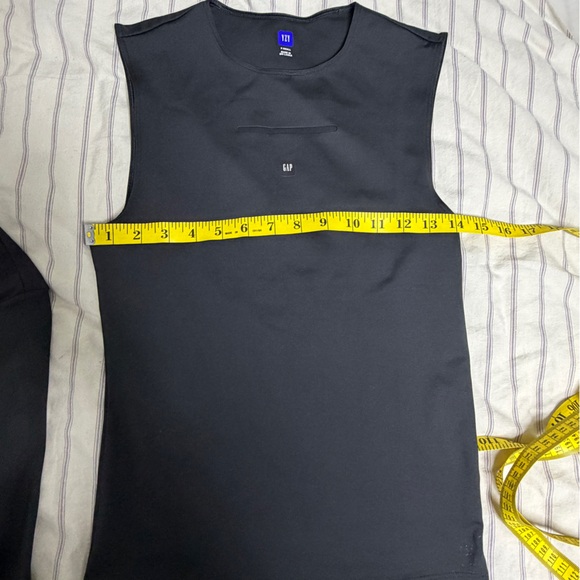 Yeezy Gap Engineered by Balenciaga top - Picture 2 of 5